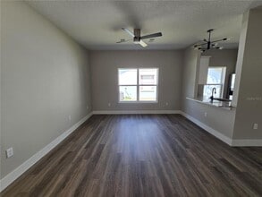 7435 Mead Dr in Spring Hill, FL - Building Photo - Building Photo