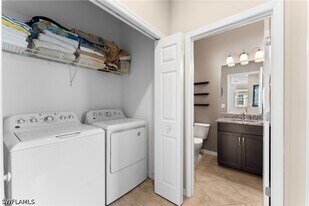 18222 Creekside Preserve Loop in Ft. Myers, FL - Building Photo