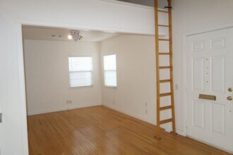 416 2nd St in Winters, CA - Building Photo - Building Photo