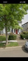 819 SE Bayshore Cir in Corvallis, OR - Building Photo