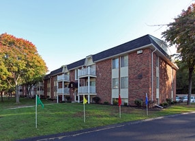 Sunnydale Estates Apartments