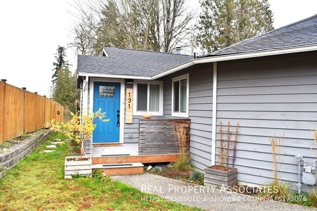 131 Logan Rd in Lynnwood, WA - Building Photo - Building Photo