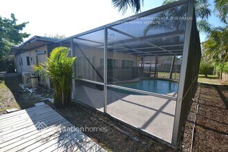 1304 62nd St NW in Bradenton, FL - Building Photo - Building Photo