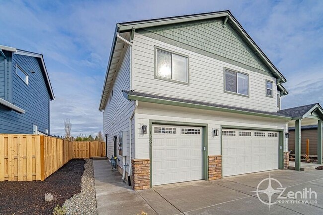 1530 NW 29th Pl in Battle Ground, WA - Building Photo - Building Photo