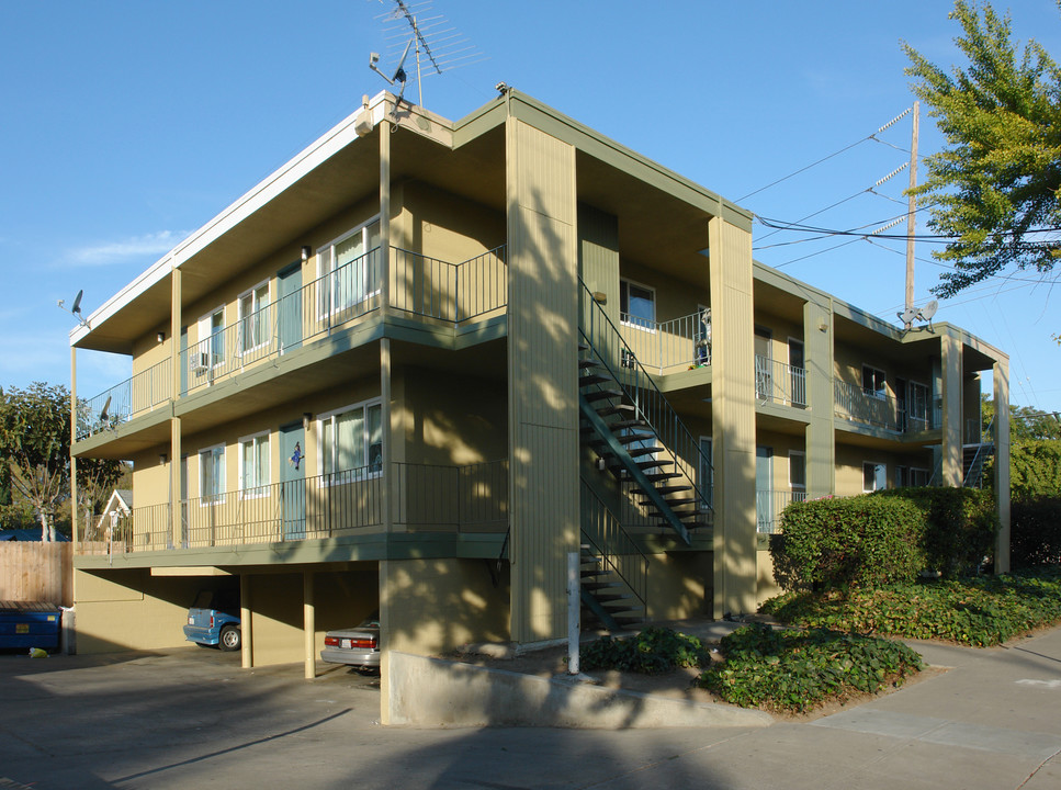 499 North Tenth Street in San Jose, CA - Building Photo