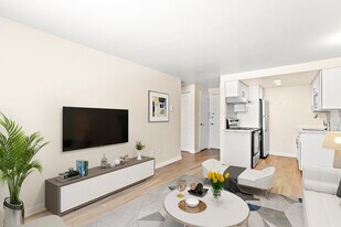 Toscana in Denver, CO - Building Photo