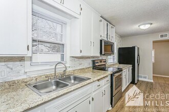 3450 S Osage St in Wichita, KS - Building Photo - Building Photo