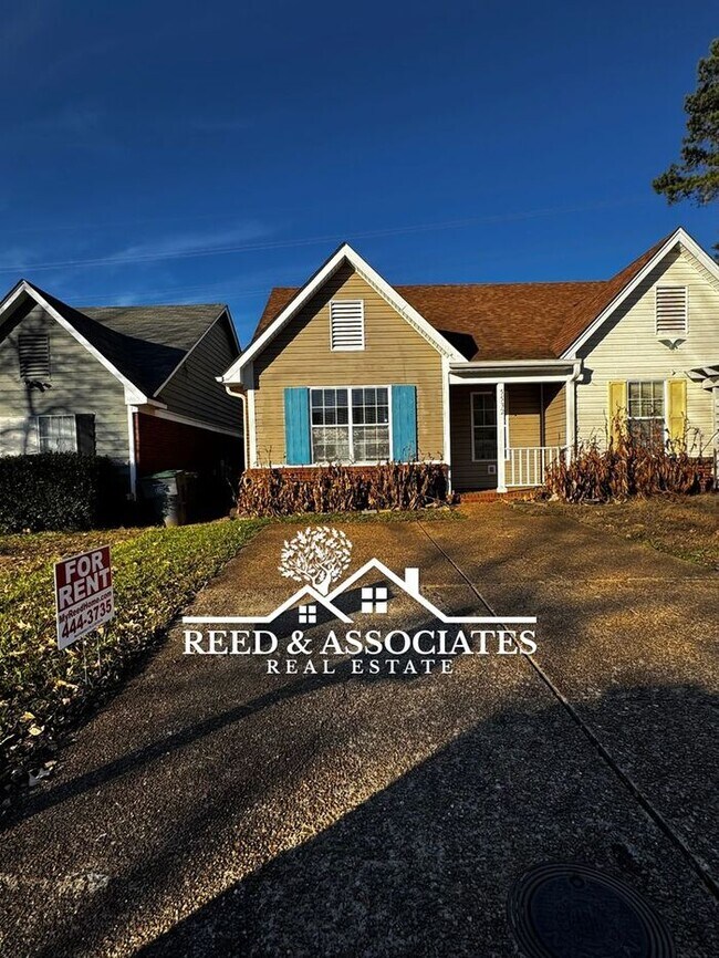 property at 5532 Ginners Dr