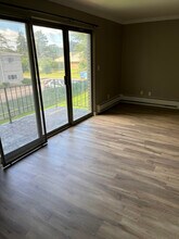 33297 Kingslane Ct, Unit 7 in Farmington, MI - Building Photo - Building Photo