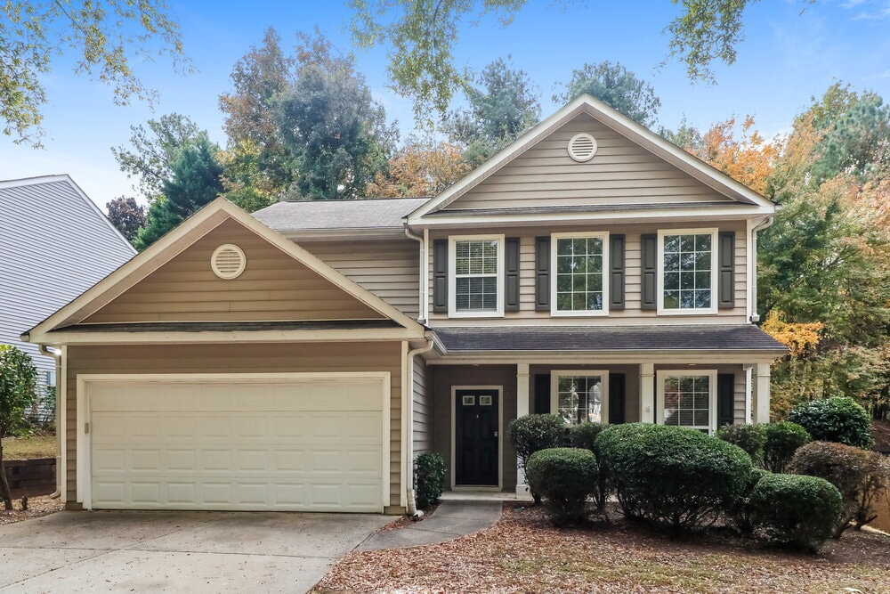 109 Diamond Ridge Ave in Canton, GA - Foto de edificio