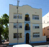 Earl Apartments in Miami, FL - Building Photo - Building Photo