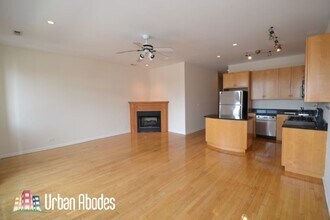 1743 W North Ave, Unit J06W in Chicago, IL - Building Photo - Building Photo