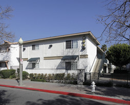 1121 S Minnie St Apartments