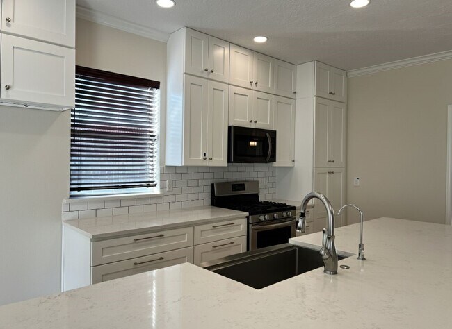 9014 Pheasant Trace Ct in Houston, TX - Foto de edificio - Building Photo