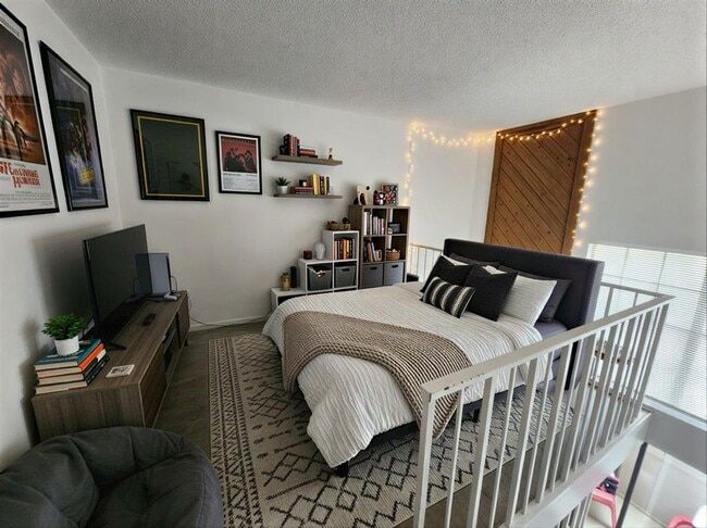 property at 701 W 25th St