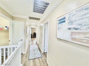 8842 Sierra Linda Dr in Las Vegas, NV - Building Photo - Building Photo