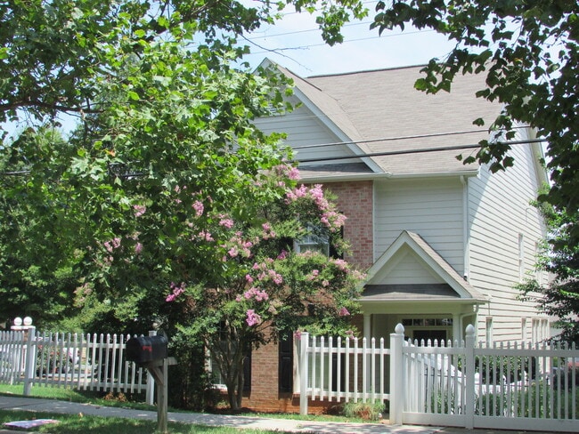 property at 21036 Torrence Chapel Rd