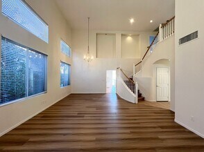 828 Cambridge Cross Pl in Las Vegas, NV - Building Photo - Building Photo