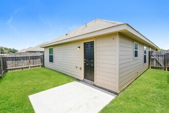 6103 Dawn Misty Ln in Houston, TX - Building Photo - Building Photo