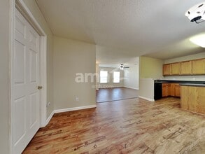 223 Tigers Paw Dr in Pooler, GA - Building Photo - Building Photo