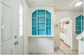 2127 Pier Point Pl in Virginia Beach, VA - Foto de edificio - Building Photo