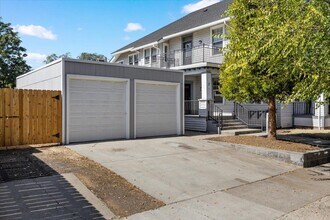 9 Rose Ave in Medford, OR - Foto de edificio - Building Photo