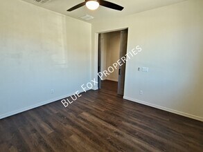 8454 N Lone Ranger Rd in Tucson, AZ - Building Photo - Building Photo