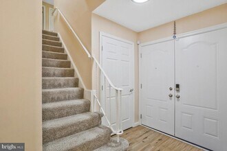 9123 Old Burton Cir in Upper Marlboro, MD - Building Photo - Building Photo
