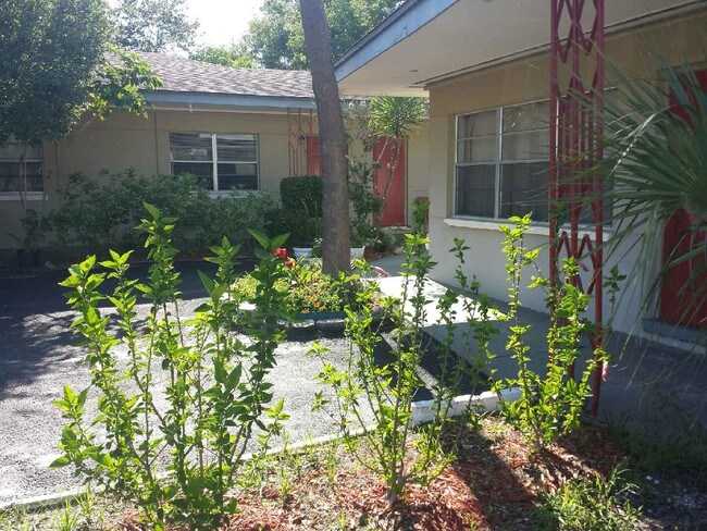 The Bilalian in St. Petersburg, FL - Building Photo - Building Photo