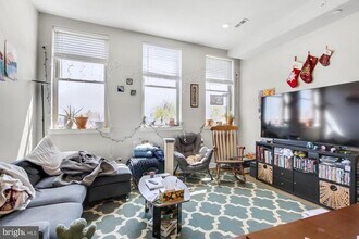 5017 Baltimore Ave in Philadelphia, PA - Building Photo - Building Photo