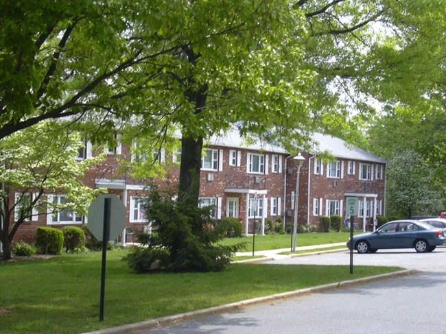 Parkside Apartments