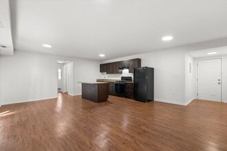 3900 Gwynn Oak Ave in Baltimore, MD - Building Photo - Building Photo