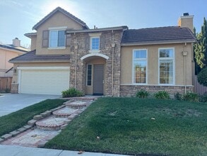 37815 Fernwood Ct in Fremont, CA - Building Photo - Building Photo