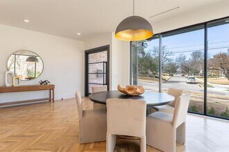 6988 Bob O Link Dr in Dallas, TX - Building Photo - Building Photo