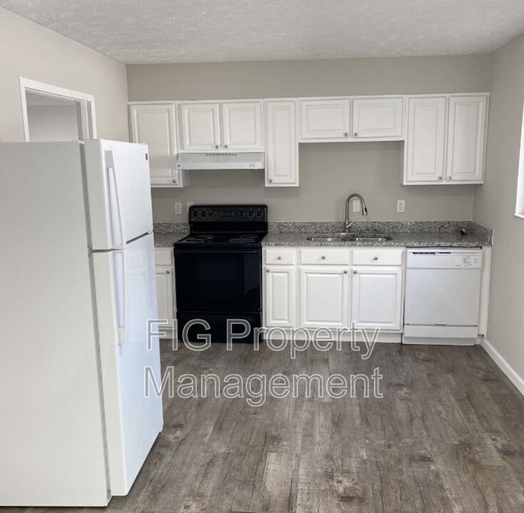 153 Louella Dr in Maryville, TN - Building Photo