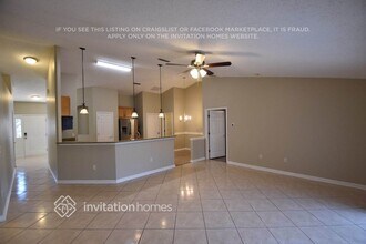 1335 Ardmore St in St. Augustine, FL - Foto de edificio - Building Photo