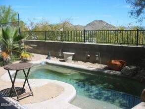 12631 N 19th St in Phoenix, AZ - Building Photo - Building Photo