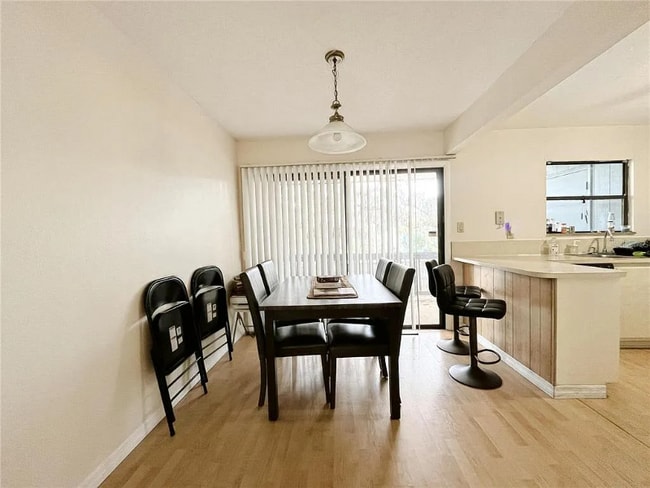 property at 2811 SW Archer Rd