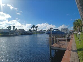 5515 SW 12th Ave in Cape Coral, FL - Building Photo - Building Photo
