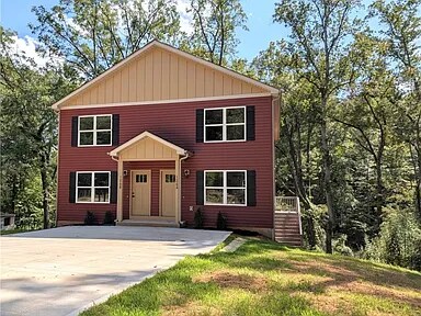 126A Brookmeade Dr in Anderson, SC - Foto de edificio