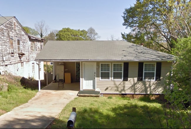 property at 197 Taft St SW