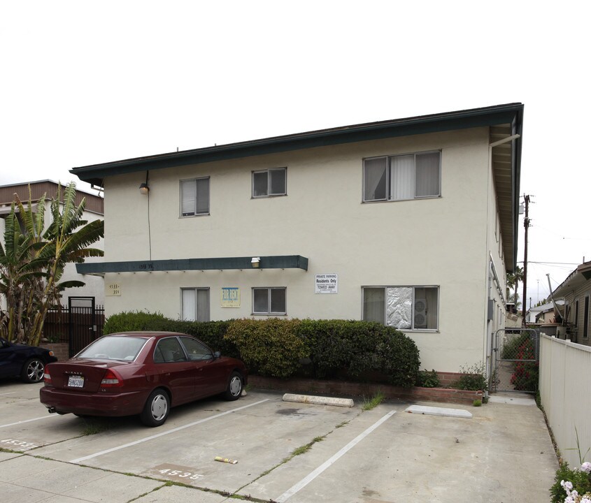 4533-4539 51st St in San Diego, CA - Foto de edificio