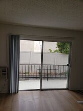 b1622 in Los Angeles, CA - Foto de edificio - Interior Photo