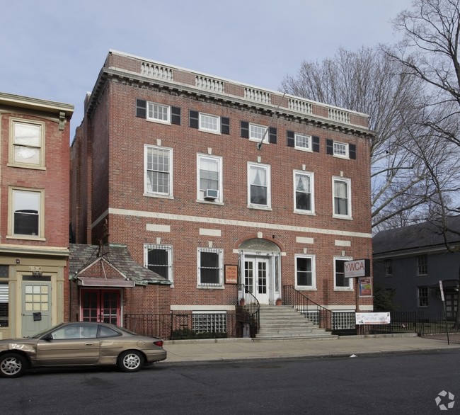 Dunham Hall Residence - YMCA of Trenton in Trenton, NJ - Foto de edificio - Building Photo