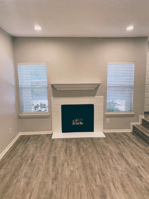 property at 2021 Spenwick Dr