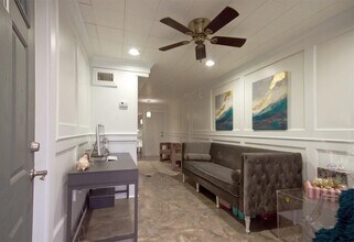 434 Lenard St in Houston, TX - Foto de edificio - Building Photo