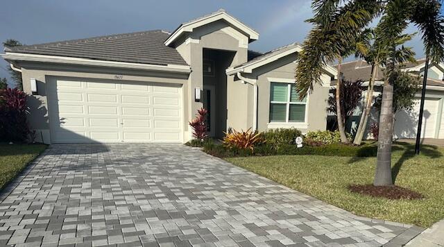 13677 SW Oceanus Blvd in Port St. Lucie, FL - Building Photo