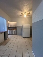 1563 E 47th St in Cleveland, OH - Building Photo - Building Photo