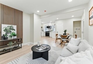 76 Orchard St in Medford, MA - Building Photo - Building Photo