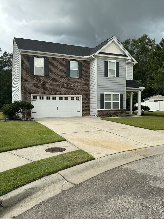 222 Buttonbush Ct in Moncks Corner, SC - Building Photo - Building Photo